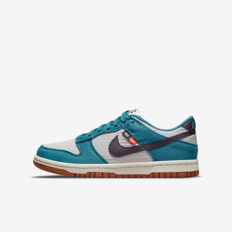 Tênis Nike Dunk Low SE GS Infantil - Foto 1