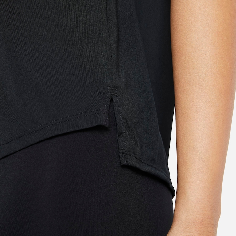 Regata Nike Dri-FIT One Feminina - Foto 4