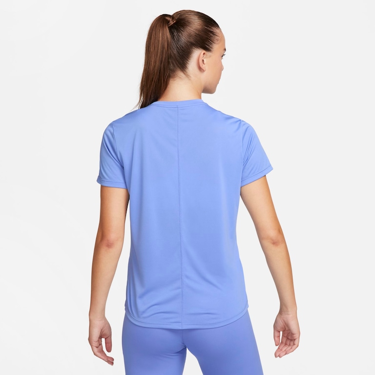 Camiseta Nike Dri-FIT One Feminina - Foto 2