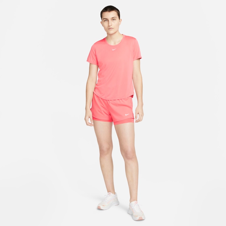 Camiseta Nike Dri-FIT One Feminina - Foto 5