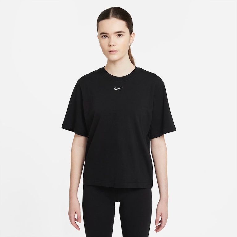 Camiseta Nike Sportswear Essentials Feminina - Foto 1