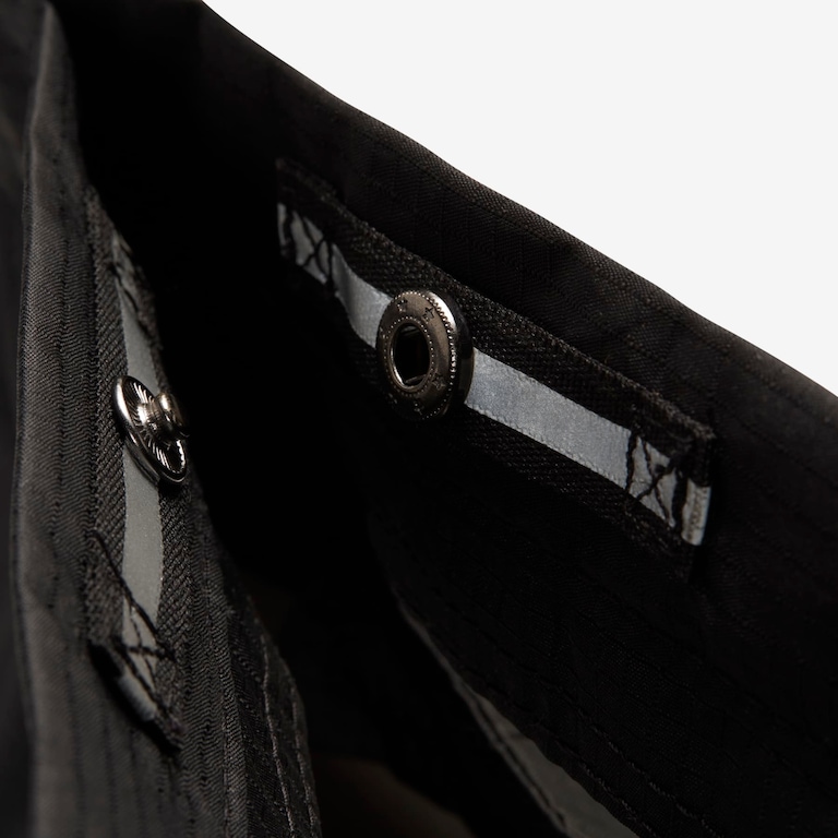 Bolsa Nike Stash Unissex - Foto 9
