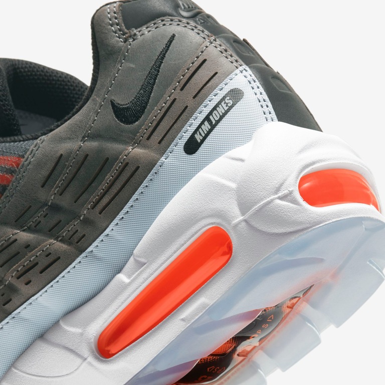 Tênis Nike Air Max 95 x Kim Jones - Foto 8