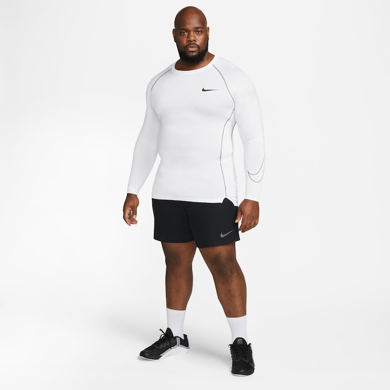 Camiseta Nike Pro Dri-FIT Masculina - Foto 11