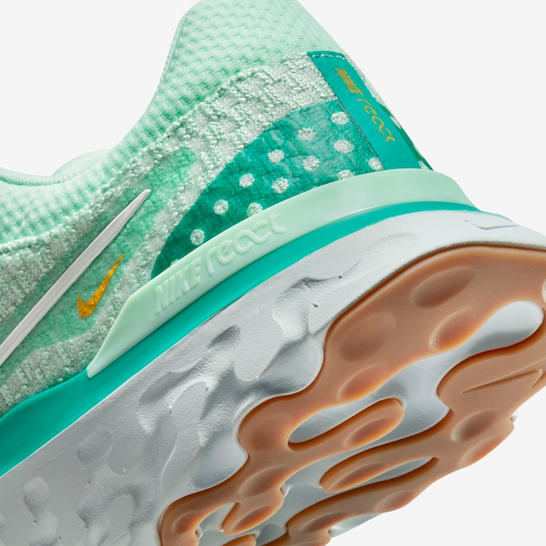 Tênis Nike React Infinity Run Flyknit 3 Feminino - Foto 8