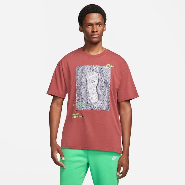 Camiseta Nike Sportswear Masculina - Foto 1