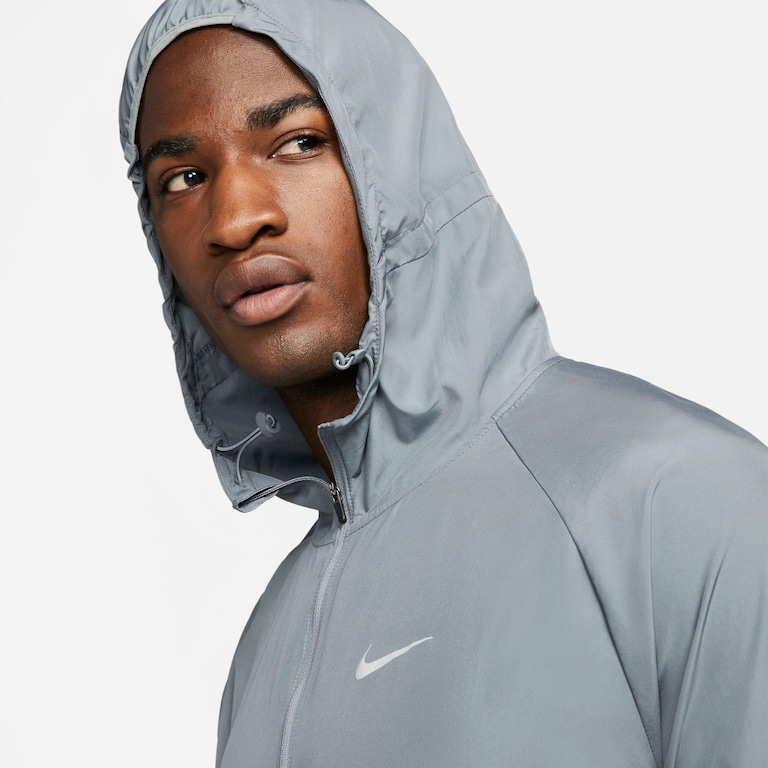 Jaqueta Nike Repel Miler Masculina - Foto 3