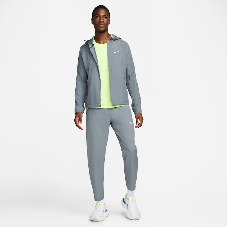 Jaqueta Nike Repel Miler Masculina - Foto 6