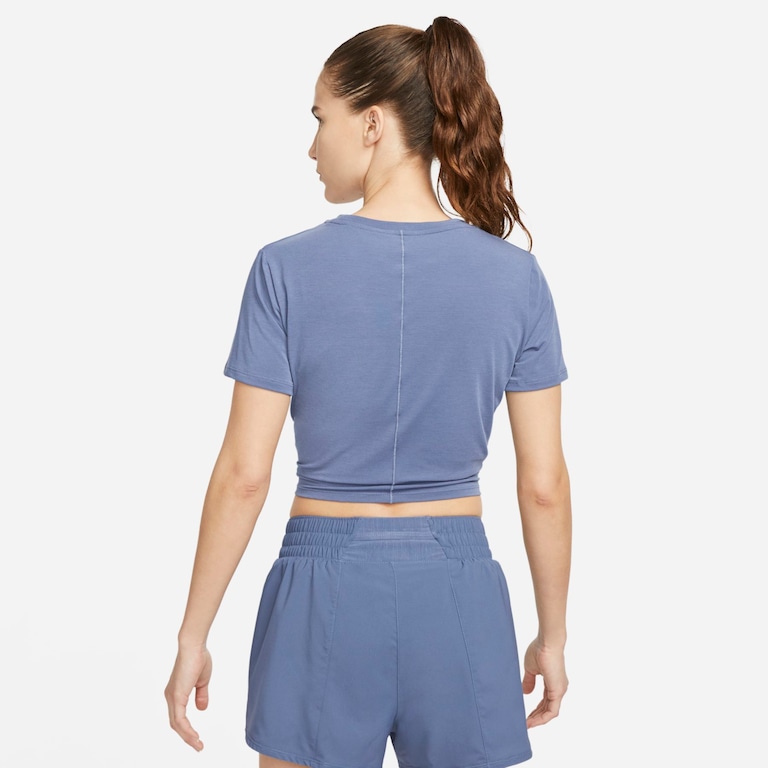 Camiseta Nike Dri-FIT One Luxe Feminina - Foto 2