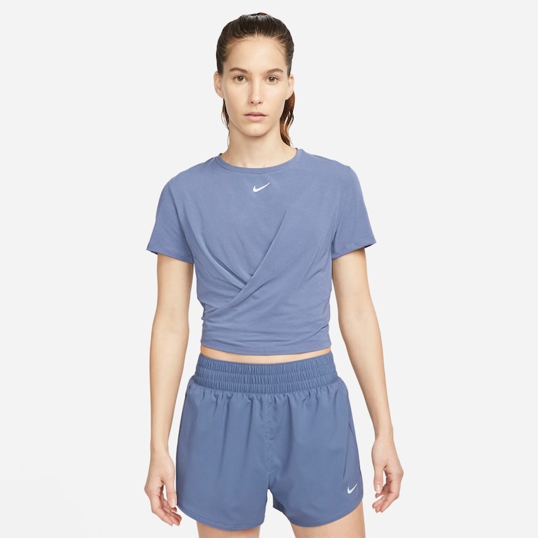 Camiseta Nike Dri-FIT One Luxe Feminina - Foto 1