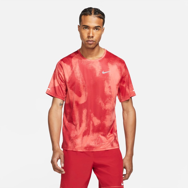 Camiseta Nike Dri-FIT Miler Wild Run Masculina - Foto 1