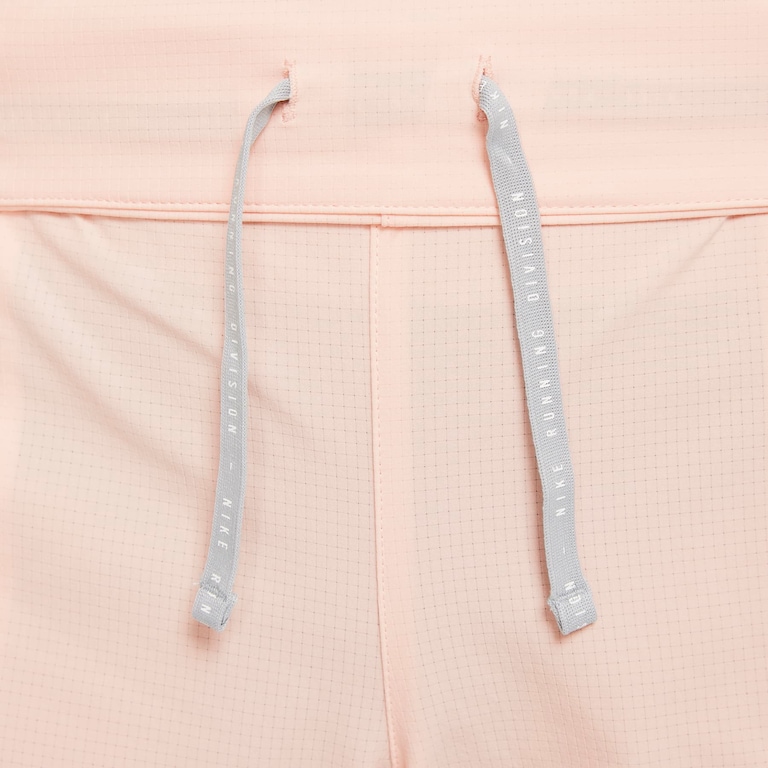 Shorts Nike Dri-FIT Run Division Tempo Luxe Feminino - Foto 7