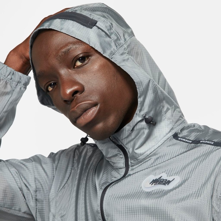 Jaqueta Nike Repel Wild Run Windrunner Masculina - Foto 3