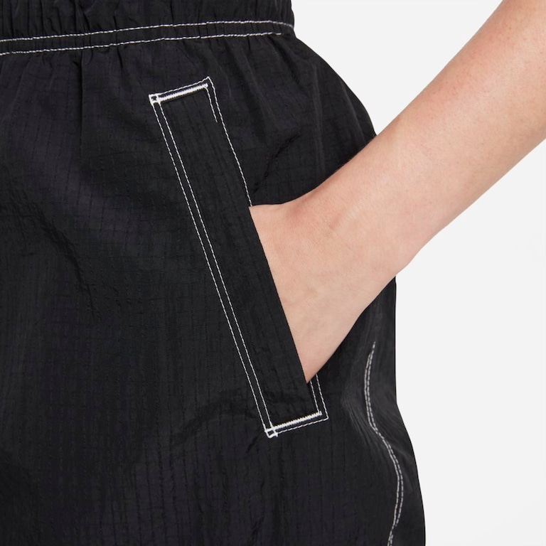 Calça Nike Sportswear Swoosh Repel Feminina - Foto 3