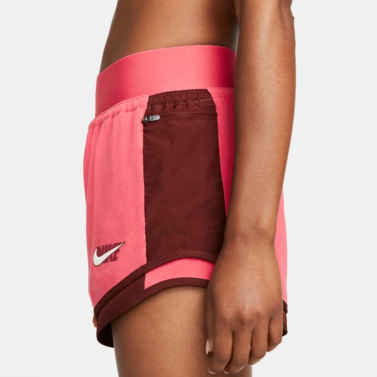 Shorts Nike Dri-FIT Icon Clash Tempo Luxe Feminino - Foto 5