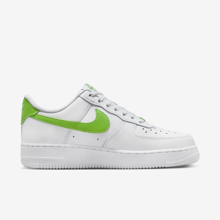 Tênis Nike Air Force 1 '07 Feminino - Foto 4