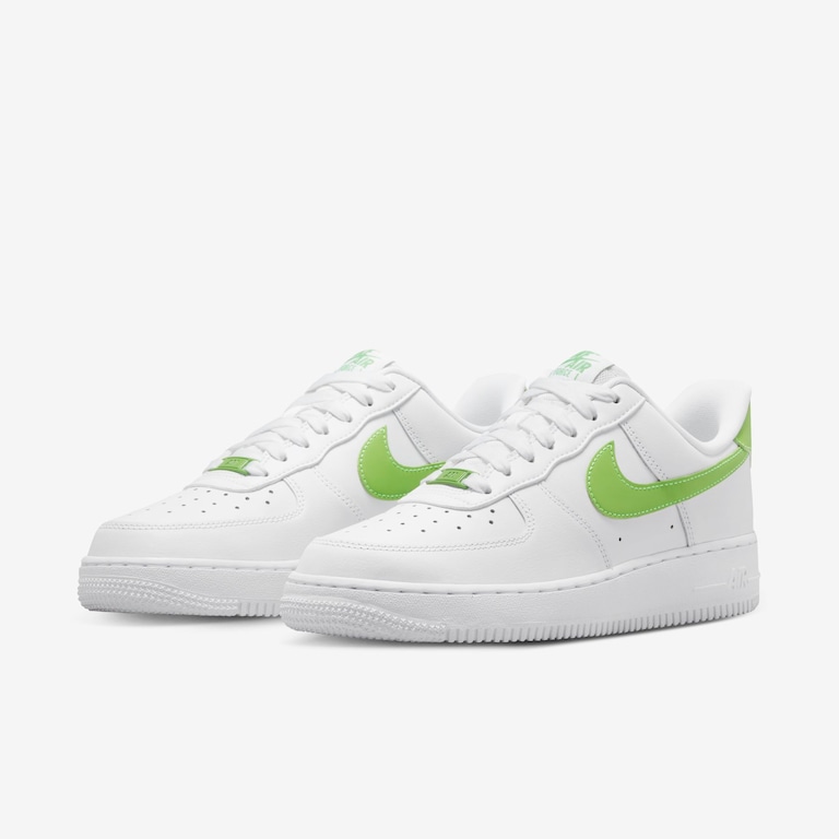 Tênis Nike Air Force 1 '07 Feminino - Foto 6