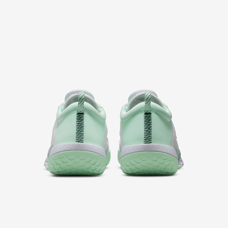 Tênis NikeCourt Zoom NXT Feminino - Foto 6