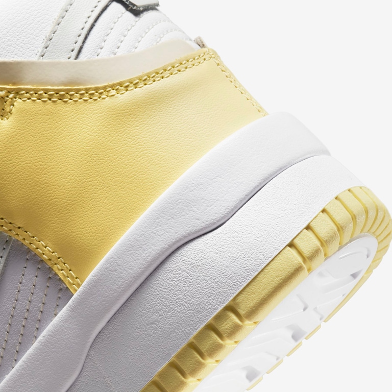 Tênis Nike Dunk High Rebel Feminino - Foto 8