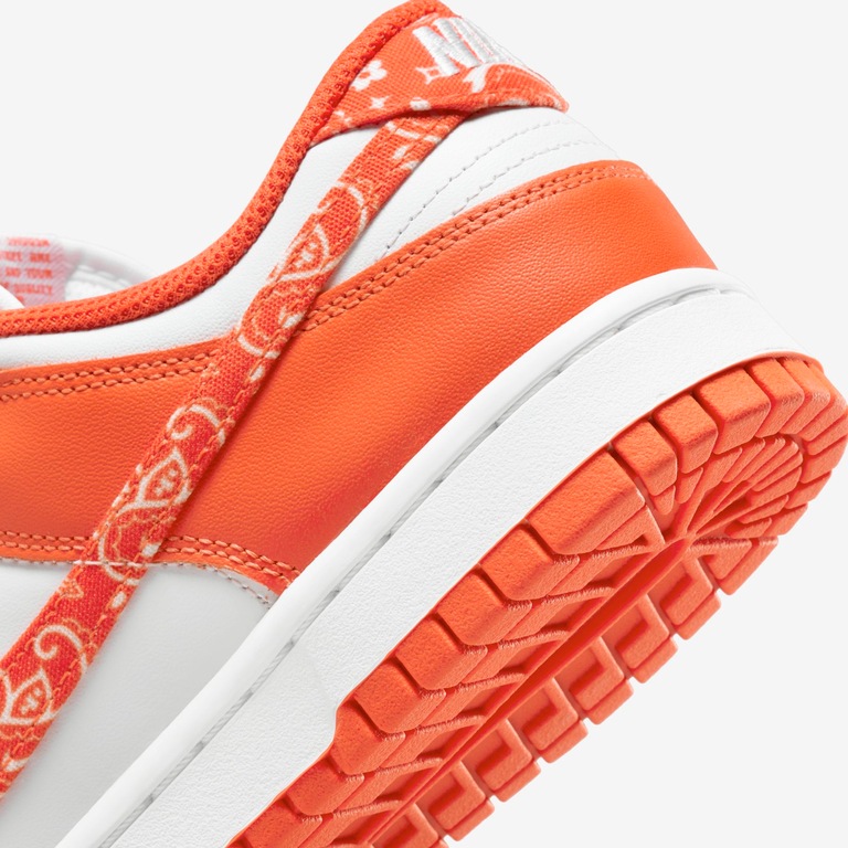Tênis Nike Dunk Low Feminino - Foto 9