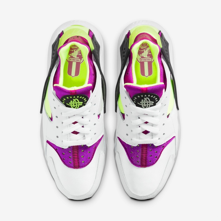 Tênis Nike Air Huarache Feminino - Foto 4