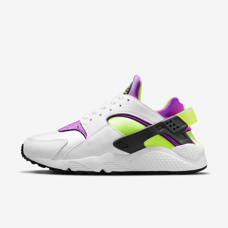 Tênis Nike Air Huarache Feminino - Foto 1