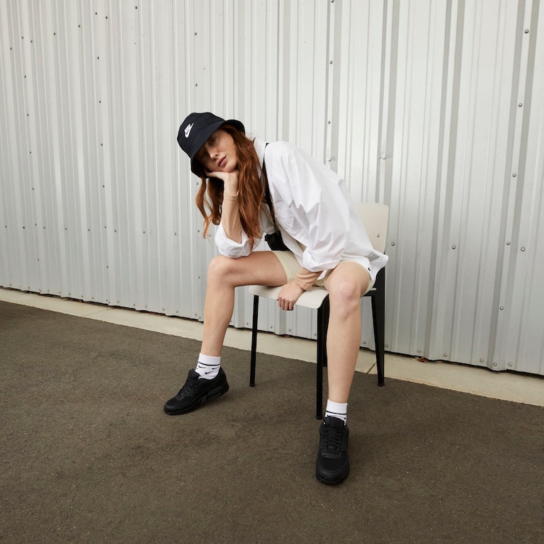 Tênis Nike Air Max 90 Feminino - Foto 10