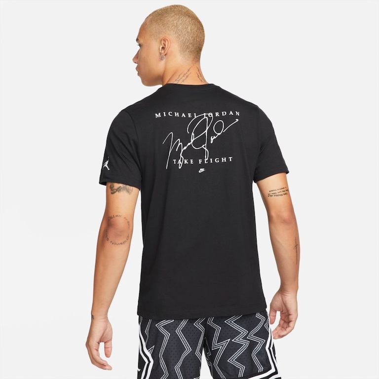 Camiseta Jordan Flight Essentials Masculina - Foto 2