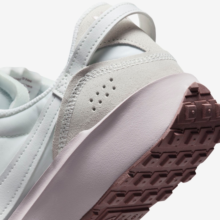 Tênis Nike Waffle Debut Feminino - Foto 8