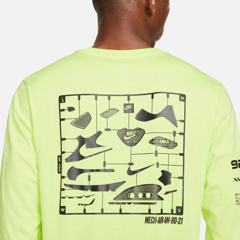 Camiseta Nike Sportswear Masculina - Foto 6