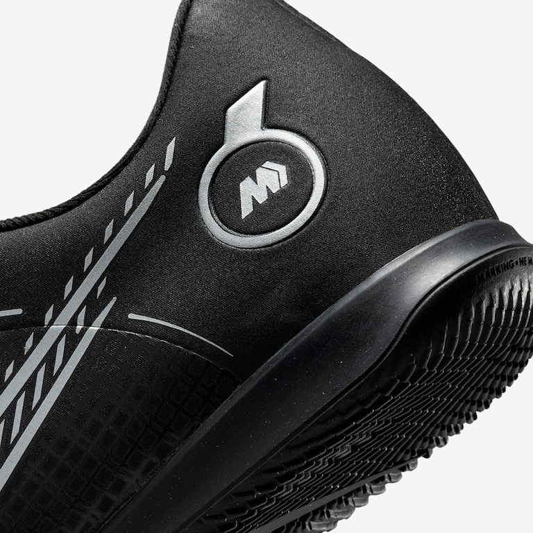 Chuteira Nike Mercurial Vapor 14 Club Futsal - Foto 8