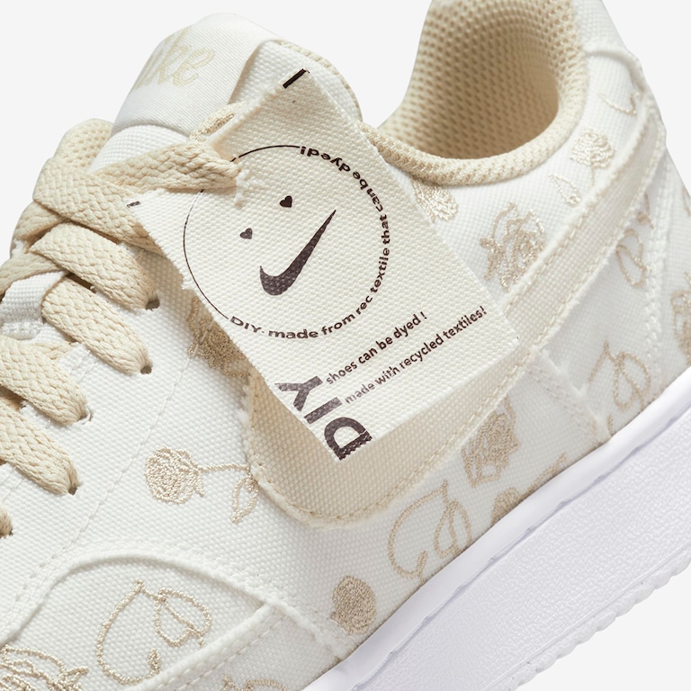Tênis Nike Court Vision Valentine's Day Feminino - Foto 9