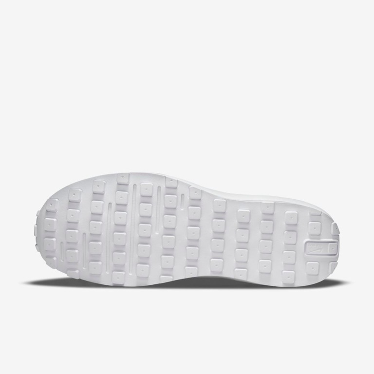 Tênis Nike Sportswear Waffle One SE Feminino - Foto 2