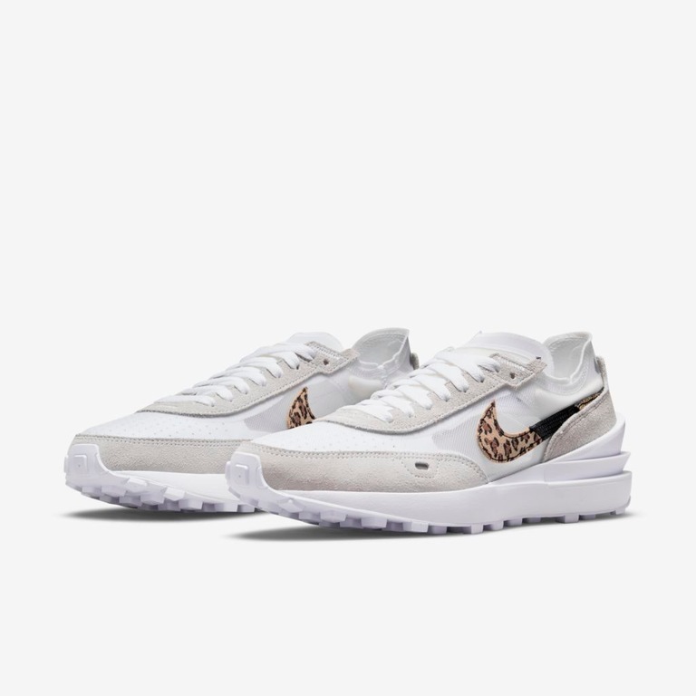 Tênis Nike Sportswear Waffle One SE Feminino - Foto 5