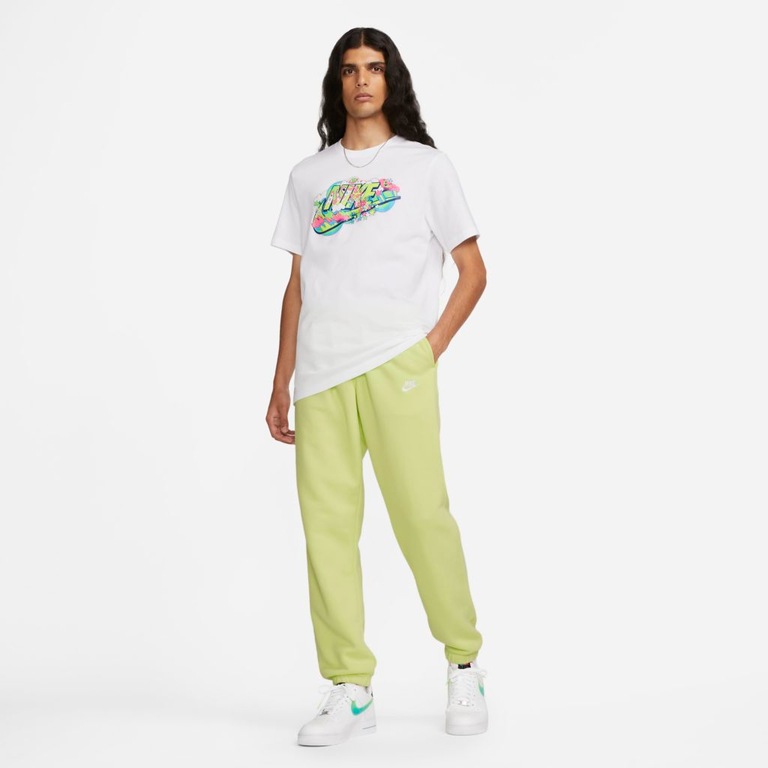 Camiseta Nike Sportswear Masculina - Foto 4