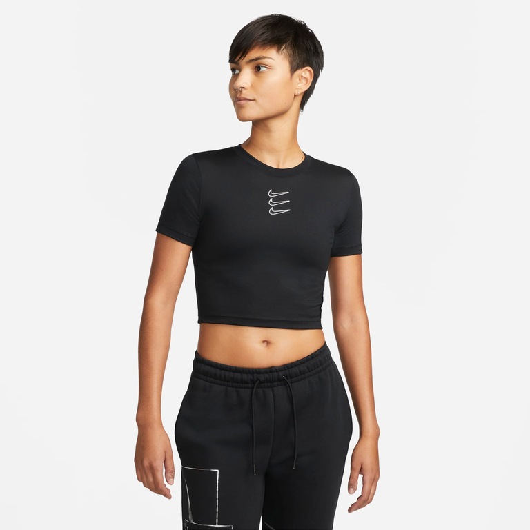 Camiseta Nike Sportswear Feminina - Foto 1