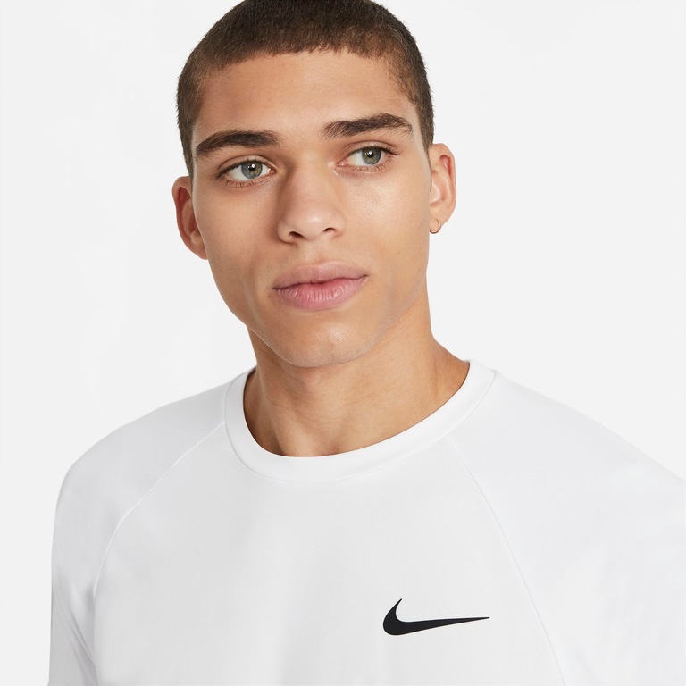 Camiseta Nike Essential UV Hydro Masculina - Foto 3