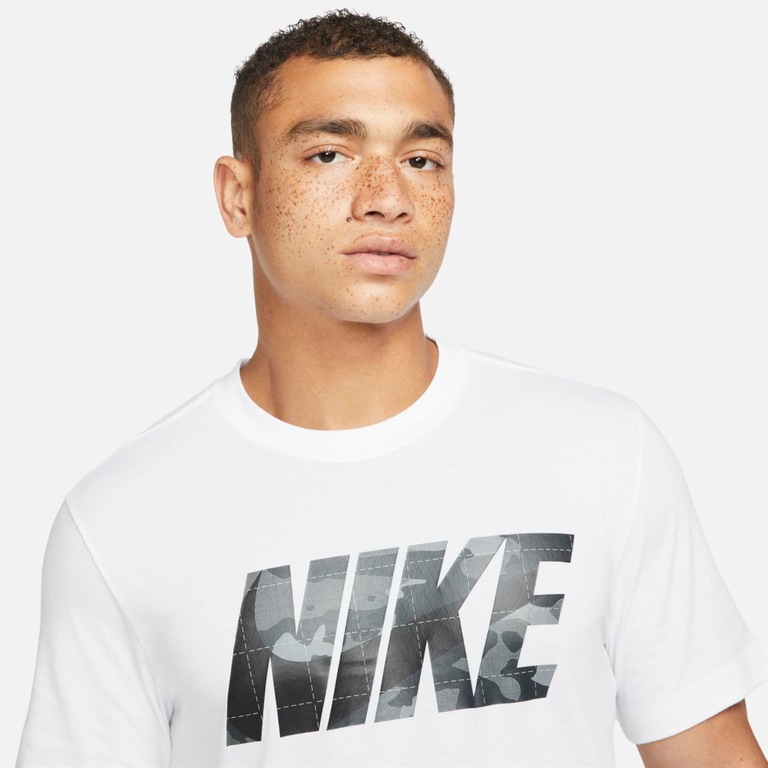 Camiseta Nike Dri-FIT Masculina - Foto 3