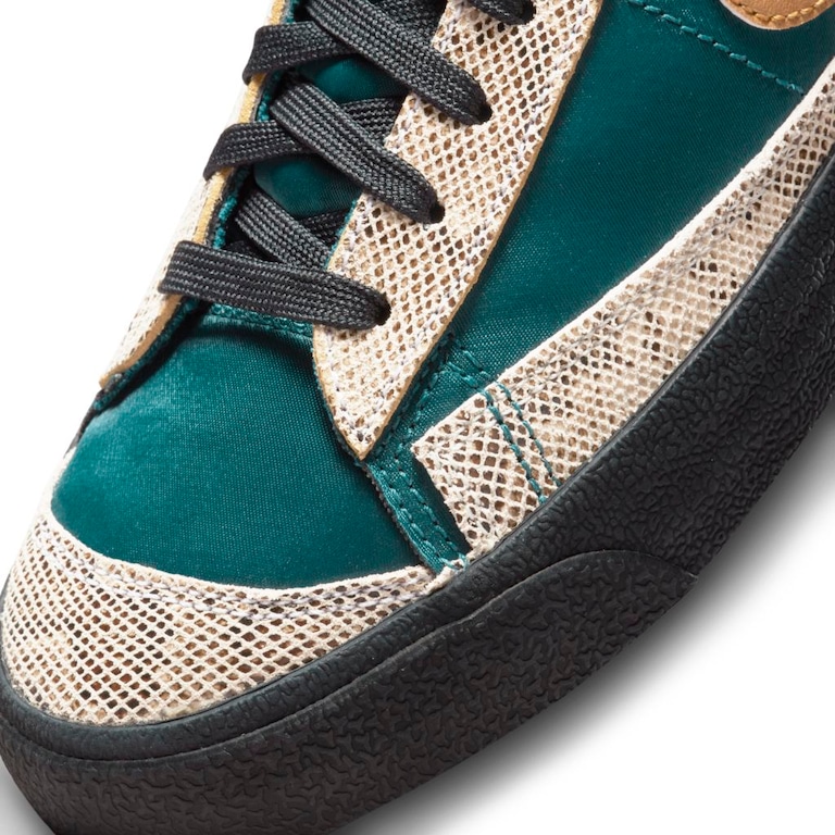 Tênis Nike Blazer Mid 77 "Lucha Libre" Feminino - Foto 7