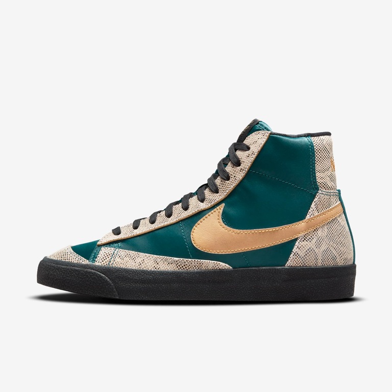Tênis Nike Blazer Mid 77 "Lucha Libre" Feminino - Foto 1