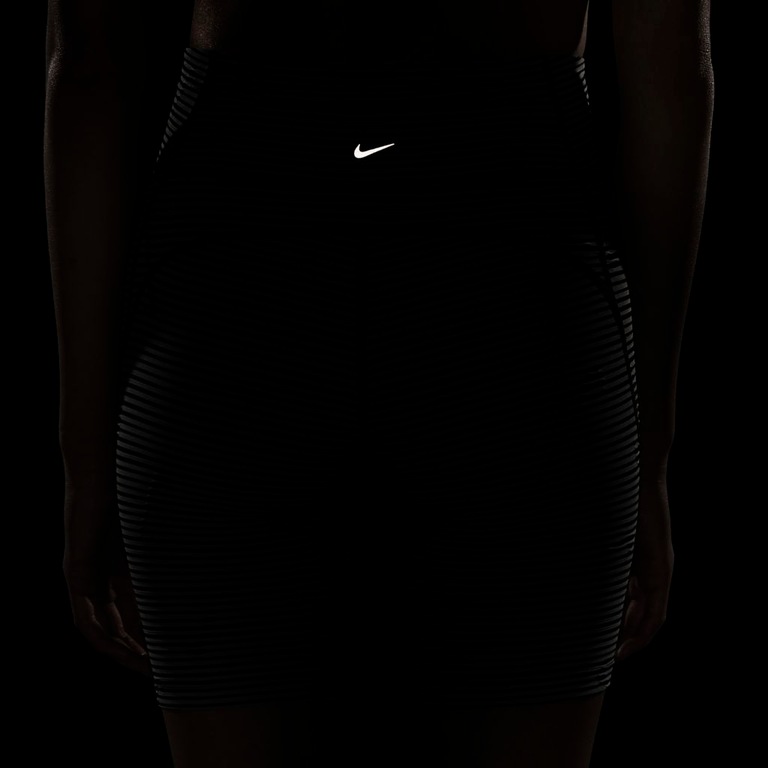 Shorts Nike Dri-FIT Feminino - Foto 5