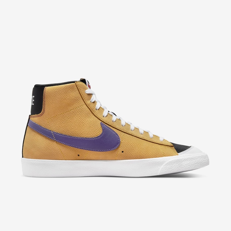 Tênis Nike Blazer Mid '77 EMB Masculino - Foto 4