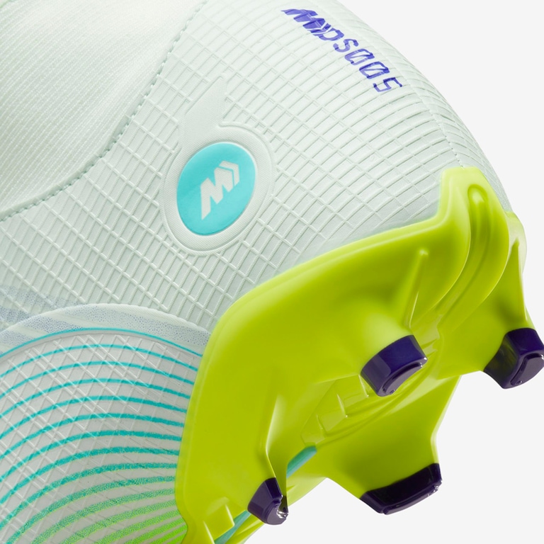 Chuteira Nike Superfly 8 Academy Campo - Foto 9