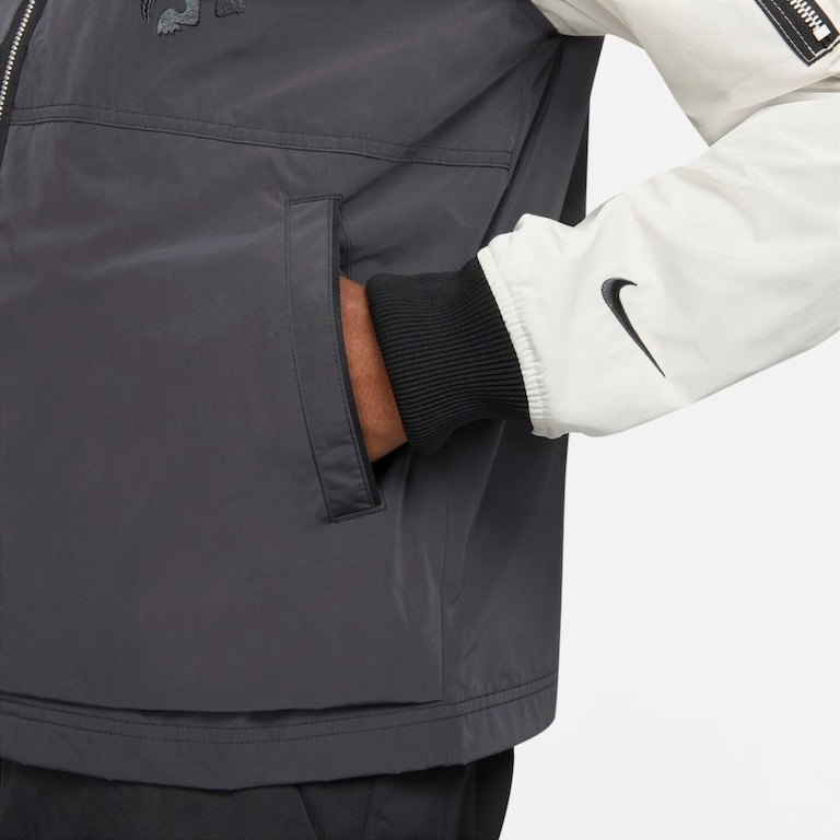 Jaqueta Nike Sportswear Bomber Masculina - Foto 4