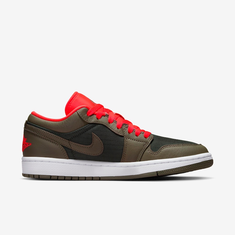 Tênis Air Jordan 1 Low SE Feminino - Foto 3