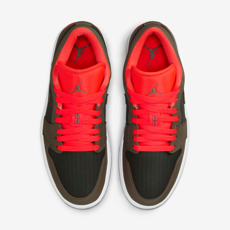 Tênis Air Jordan 1 Low SE Feminino - Foto 4