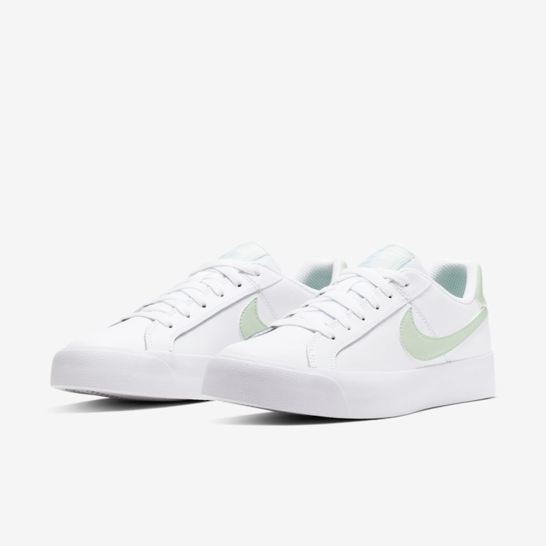 Tênis Nike Court Royale Feminino - Foto 5