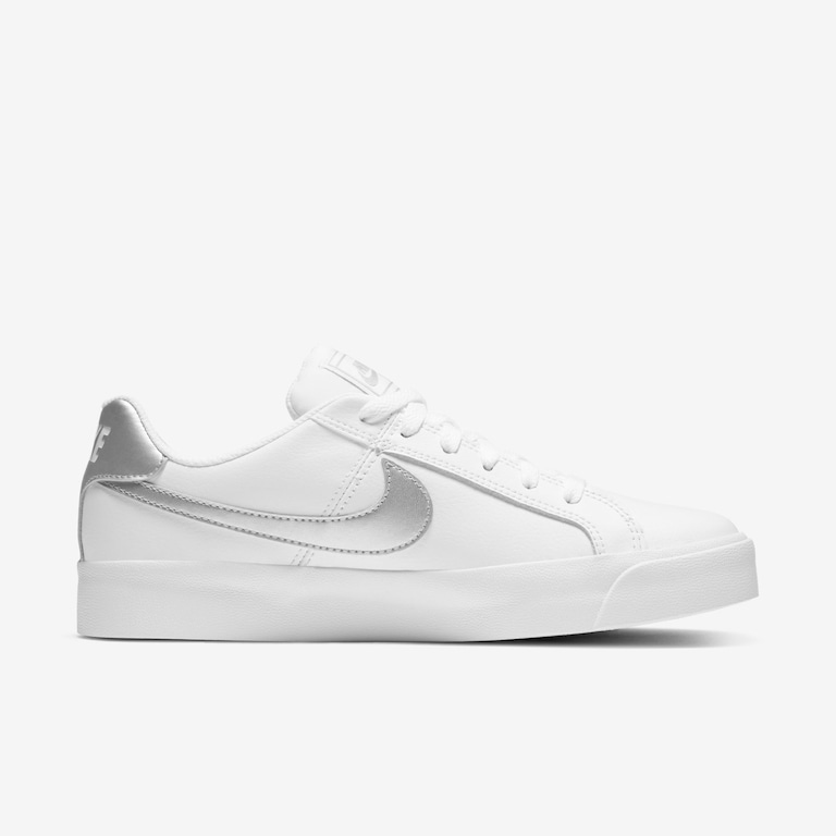 Tênis Nike Court Royale Feminino - Foto 3