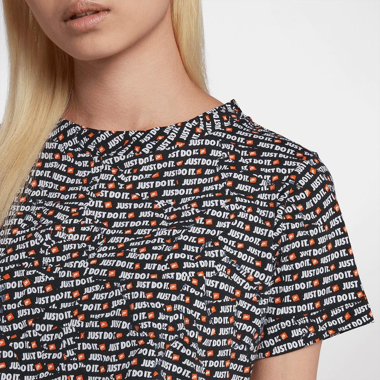 Camiseta Nike Sportswear Crop Feminina - Foto 3