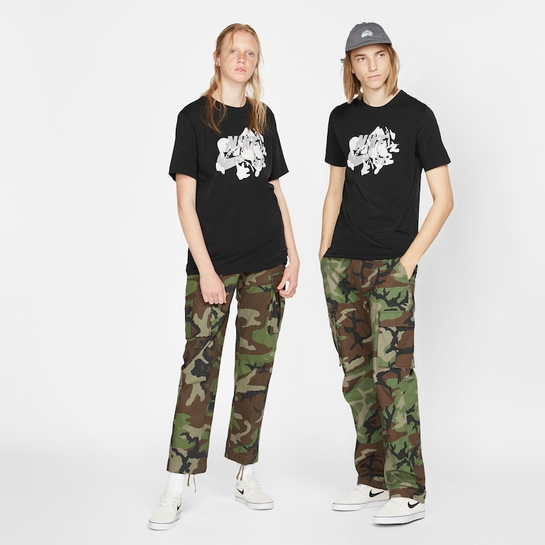 Camiseta Nike SB Logo Masculina - Foto 5
